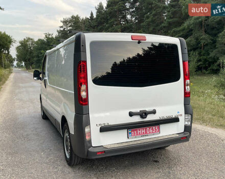 Белый Опель Виваро, объемом двигателя 2 л и пробегом 210 тыс. км за 12200 $, фото 19 на Automoto.ua