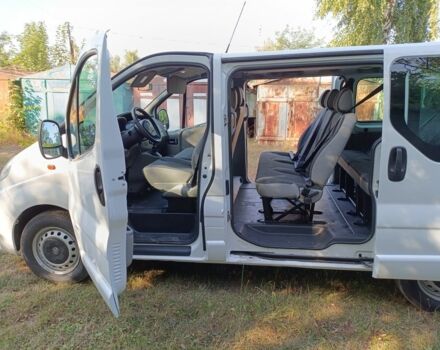 Белый Опель Виваро, объемом двигателя 2 л и пробегом 161 тыс. км за 13300 $, фото 7 на Automoto.ua