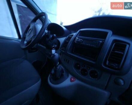 Опель Виваро 2013 в Дубно на Automoto.ua Белый Опель Виваро, объемом двигателя 2 л и пробегом 209 тыс. км за 13900 $, фото 12 на Automoto.ua