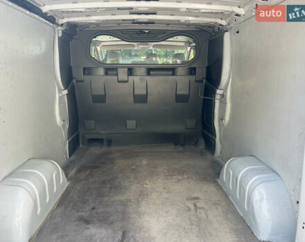 Опель Віваро 2014 у Рівному на Automoto.ua Білий Опель Віваро, об'ємом двигуна 2 л та пробігом 210 тис. км за 13950 $, фото 27 на Automoto.ua