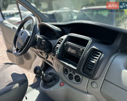 Опель Віваро 2014 у Рівному на Automoto.ua Білий Опель Віваро, об'ємом двигуна 2 л та пробігом 210 тис. км за 13950 $, фото 20 на Automoto.ua