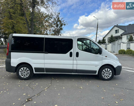 Білий Опель Віваро, об'ємом двигуна 2 л та пробігом 261 тис. км за 14700 $, фото 25 на Automoto.ua