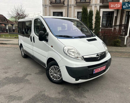 Белый Опель Виваро, объемом двигателя 2 л и пробегом 198 тыс. км за 15399 $, фото 21 на Automoto.ua