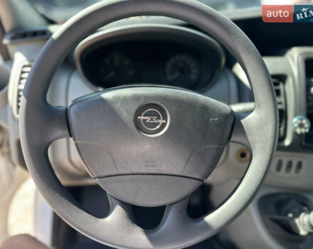 Опель Віваро 2014 у Рівному на Automoto.ua Білий Опель Віваро, об'ємом двигуна 2 л та пробігом 210 тис. км за 13950 $, фото 14 на Automoto.ua