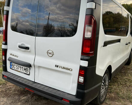 Опель Віваро 2014 у Львові на Automoto.ua Білий Опель Віваро, об'ємом двигуна 1.6 л та пробігом 280 тис. км за 344 $, фото 9 на Automoto.ua