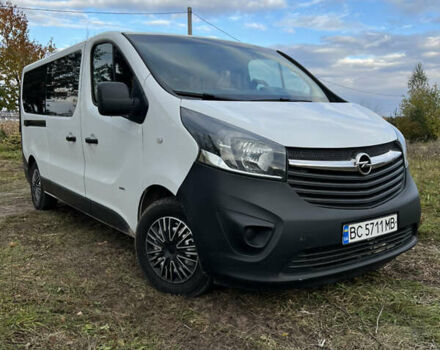 Опель Віваро 2014 у Львові на Automoto.ua Білий Опель Віваро, об'ємом двигуна 1.6 л та пробігом 280 тис. км за 344 $, фото 2 на Automoto.ua