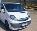 Белый Опель Виваро, объемом двигателя 2 л и пробегом 257 тыс. км за 10500 $, фото 2 на Automoto.ua