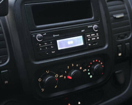 Белый Опель Виваро, объемом двигателя 1.6 л и пробегом 215 тыс. км за 17450 $, фото 21 на Automoto.ua