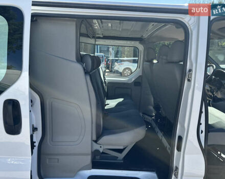 Опель Віваро 2014 у Рівному на Automoto.ua Білий Опель Віваро, об'ємом двигуна 2 л та пробігом 210 тис. км за 13950 $, фото 22 на Automoto.ua