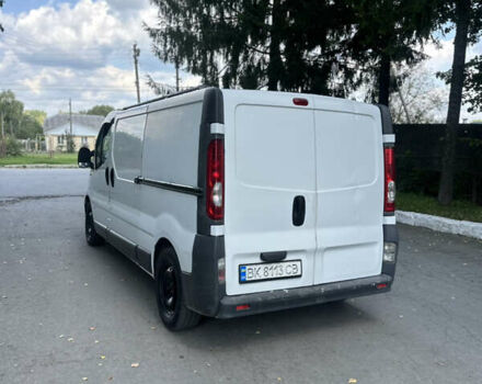 Білий Опель Віваро, об'ємом двигуна 0 л та пробігом 400 тис. км за 8200 $, фото 2 на Automoto.ua