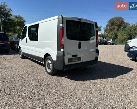 Белый Опель Виваро, объемом двигателя 2 л и пробегом 210 тыс. км за 14599 $, фото 6 на Automoto.ua