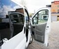 Білий Опель Віваро, об'ємом двигуна 2 л та пробігом 341 тис. км за 12599 $, фото 16 на Automoto.ua