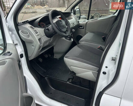 Белый Опель Виваро, объемом двигателя 2 л и пробегом 198 тыс. км за 15399 $, фото 36 на Automoto.ua