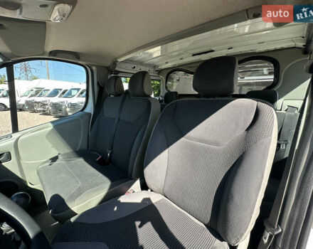 Белый Опель Виваро, объемом двигателя 2 л и пробегом 210 тыс. км за 14599 $, фото 17 на Automoto.ua