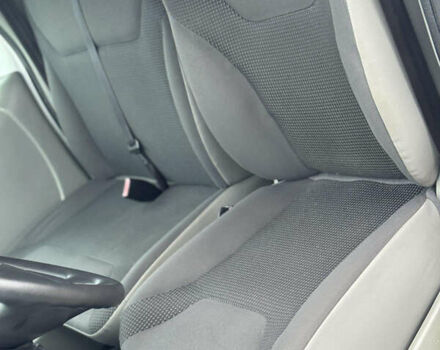 Белый Опель Виваро, объемом двигателя 2 л и пробегом 187 тыс. км за 15333 $, фото 18 на Automoto.ua