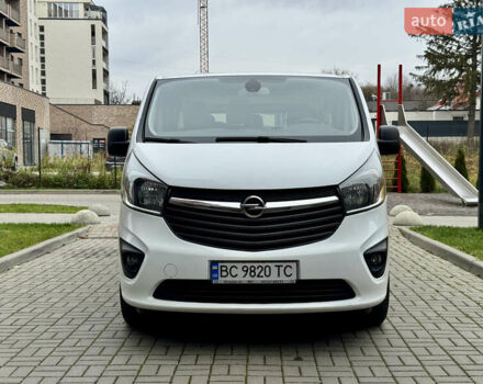 Белый Опель Виваро, объемом двигателя 1.6 л и пробегом 186 тыс. км за 15500 $, фото 28 на Automoto.ua