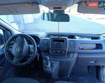 Белый Опель Виваро, объемом двигателя 1.6 л и пробегом 430 тыс. км за 11800 $, фото 13 на Automoto.ua