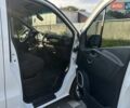 Белый Опель Виваро, объемом двигателя 1.6 л и пробегом 265 тыс. км за 12500 $, фото 23 на Automoto.ua