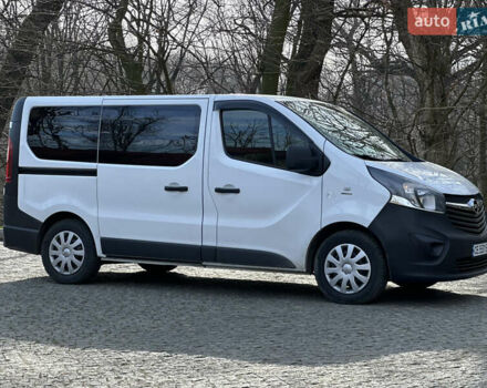Білий Опель Віваро, об'ємом двигуна 1.6 л та пробігом 300 тис. км за 12400 $, фото 1 на Automoto.ua