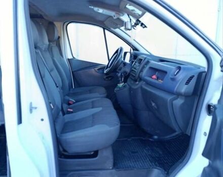 Белый Опель Виваро, объемом двигателя 1.6 л и пробегом 430 тыс. км за 11800 $, фото 16 на Automoto.ua