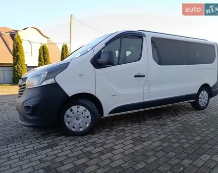 Белый Опель Виваро, объемом двигателя 1.6 л и пробегом 430 тыс. км за 11800 $, фото 6 на Automoto.ua