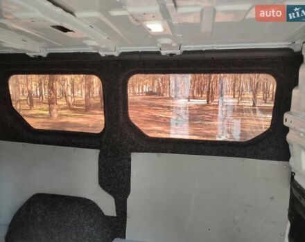 Белый Опель Виваро, объемом двигателя 1.6 л и пробегом 389 тыс. км за 12100 $, фото 21 на Automoto.ua