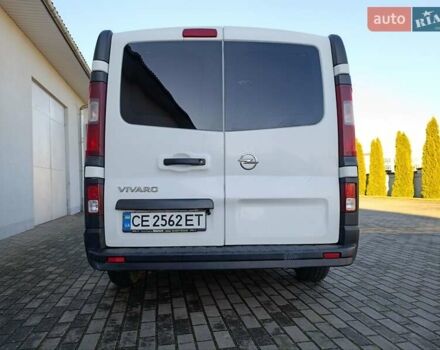 Белый Опель Виваро, объемом двигателя 1.6 л и пробегом 430 тыс. км за 11800 $, фото 30 на Automoto.ua
