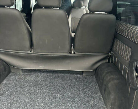 Белый Опель Виваро, объемом двигателя 1.6 л и пробегом 260 тыс. км за 16000 $, фото 19 на Automoto.ua