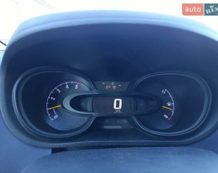 Белый Опель Виваро, объемом двигателя 1.6 л и пробегом 430 тыс. км за 11800 $, фото 24 на Automoto.ua