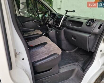 Белый Опель Виваро, объемом двигателя 1.6 л и пробегом 192 тыс. км за 14990 $, фото 37 на Automoto.ua