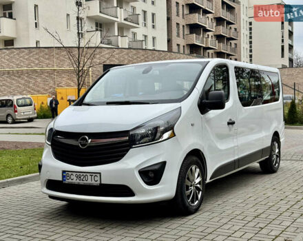 Белый Опель Виваро, объемом двигателя 1.6 л и пробегом 186 тыс. км за 15500 $, фото 30 на Automoto.ua