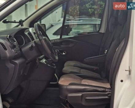 Белый Опель Виваро, объемом двигателя 1.6 л и пробегом 192 тыс. км за 14990 $, фото 34 на Automoto.ua