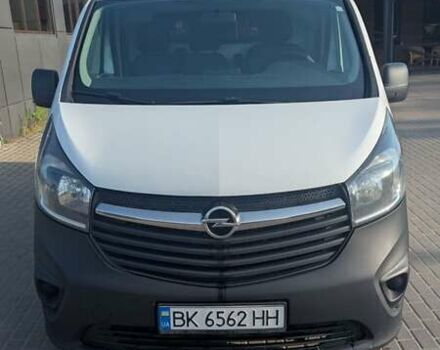 Білий Опель Віваро, об'ємом двигуна 1.6 л та пробігом 327 тис. км за 11800 $, фото 25 на Automoto.ua