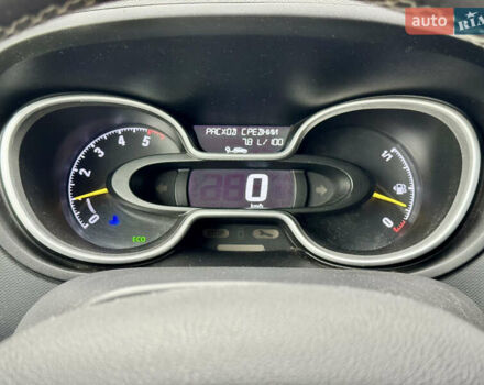 Белый Опель Виваро, объемом двигателя 1.6 л и пробегом 186 тыс. км за 15500 $, фото 16 на Automoto.ua