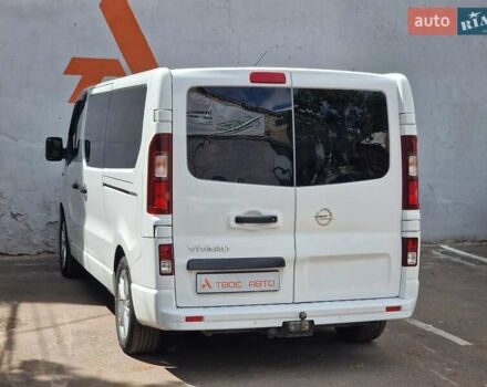 Белый Опель Виваро, объемом двигателя 1.6 л и пробегом 192 тыс. км за 14990 $, фото 30 на Automoto.ua
