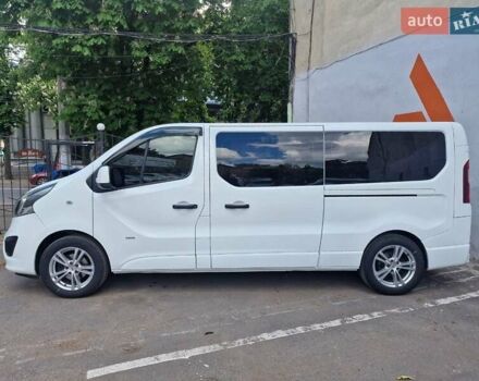 Белый Опель Виваро, объемом двигателя 1.6 л и пробегом 192 тыс. км за 14990 $, фото 20 на Automoto.ua