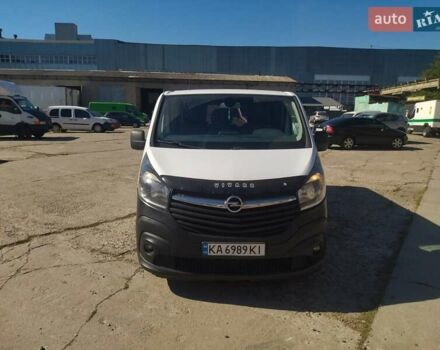 Белый Опель Виваро, объемом двигателя 1.6 л и пробегом 290 тыс. км за 13000 $, фото 6 на Automoto.ua