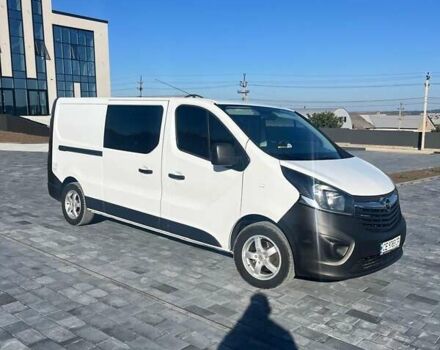 Белый Опель Виваро, объемом двигателя 1.6 л и пробегом 175 тыс. км за 16400 $, фото 9 на Automoto.ua