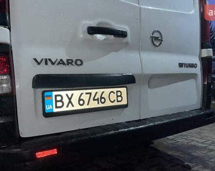 Білий Опель Віваро, об'ємом двигуна 1.6 л та пробігом 262 тис. км за 9999 $, фото 8 на Automoto.ua