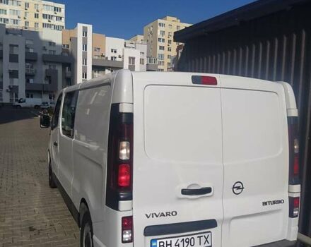 Білий Опель Віваро, об'ємом двигуна 1.6 л та пробігом 178 тис. км за 16300 $, фото 2 на Automoto.ua