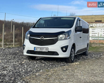 Белый Опель Виваро, объемом двигателя 1.6 л и пробегом 266 тыс. км за 12999 $, фото 10 на Automoto.ua