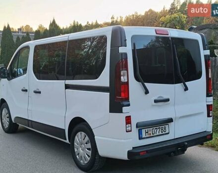 Белый Опель Виваро, объемом двигателя 1.6 л и пробегом 136 тыс. км за 12500 $, фото 1 на Automoto.ua