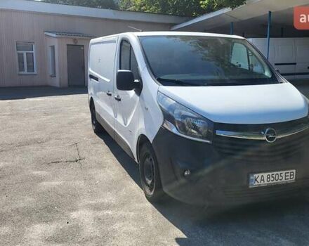 Белый Опель Виваро, объемом двигателя 1.6 л и пробегом 275 тыс. км за 12500 $, фото 4 на Automoto.ua