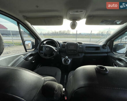 Белый Опель Виваро, объемом двигателя 1.6 л и пробегом 266 тыс. км за 12999 $, фото 35 на Automoto.ua