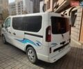 Белый Опель Виваро, объемом двигателя 1.6 л и пробегом 230 тыс. км за 16000 $, фото 20 на Automoto.ua