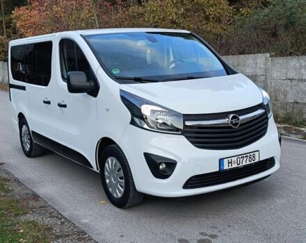 Білий Опель Віваро, об'ємом двигуна 1.6 л та пробігом 136 тис. км за 9700 $, фото 1 на Automoto.ua