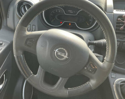 Белый Опель Виваро, объемом двигателя 1.6 л и пробегом 266 тыс. км за 12999 $, фото 37 на Automoto.ua
