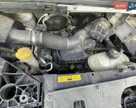 Белый Опель Виваро, объемом двигателя 1.6 л и пробегом 266 тыс. км за 12999 $, фото 43 на Automoto.ua