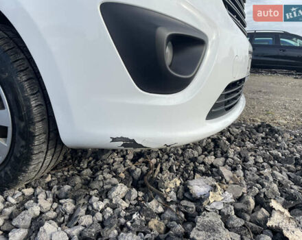 Белый Опель Виваро, объемом двигателя 1.6 л и пробегом 266 тыс. км за 12999 $, фото 17 на Automoto.ua