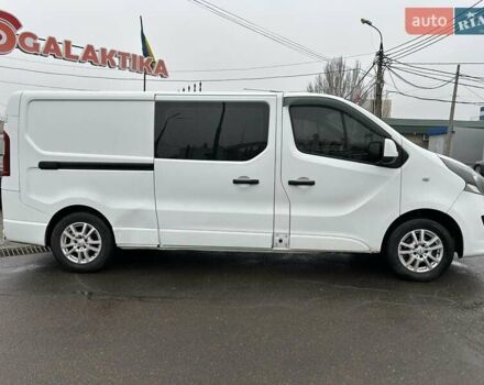 Білий Опель Віваро, об'ємом двигуна 1.6 л та пробігом 235 тис. км за 11999 $, фото 6 на Automoto.ua
